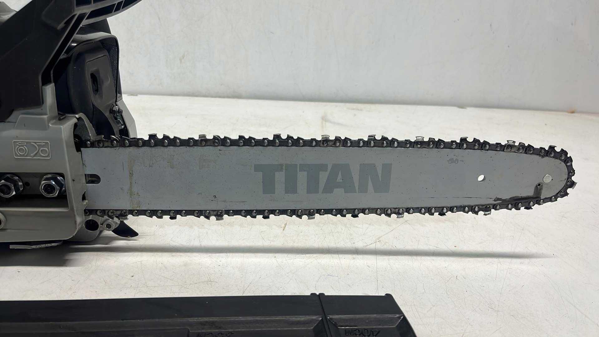 Spalinowa Piła Łańcuchowa TITAN TTL759CHN 40cm