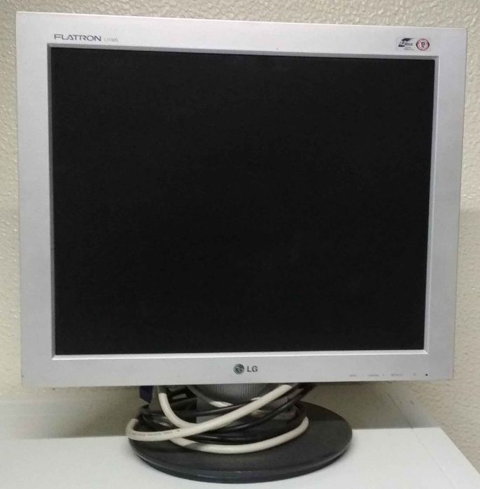 Monitor LG FLATRON 1730S 17"