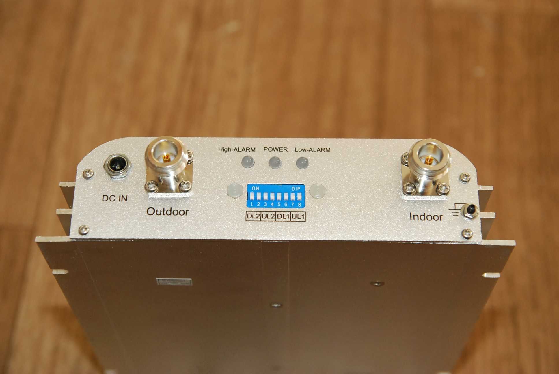 Wzmacniacz GSM dwuzakresowy 900/1800 MHz - kompletny zestaw