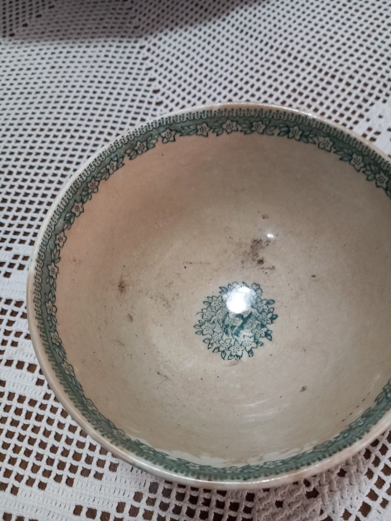 Travessa e caneca e tigela cavalinho
