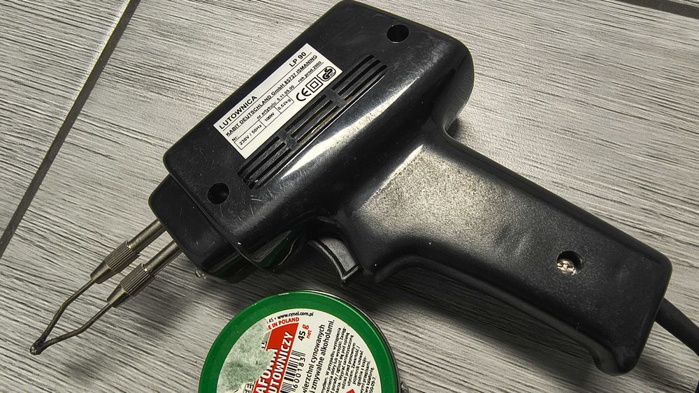 Lutownica starego typu 100W transformatorowa z 2000r. (jak nowa)