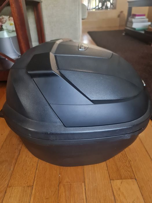 Topcase Givi Blade 37 c\base