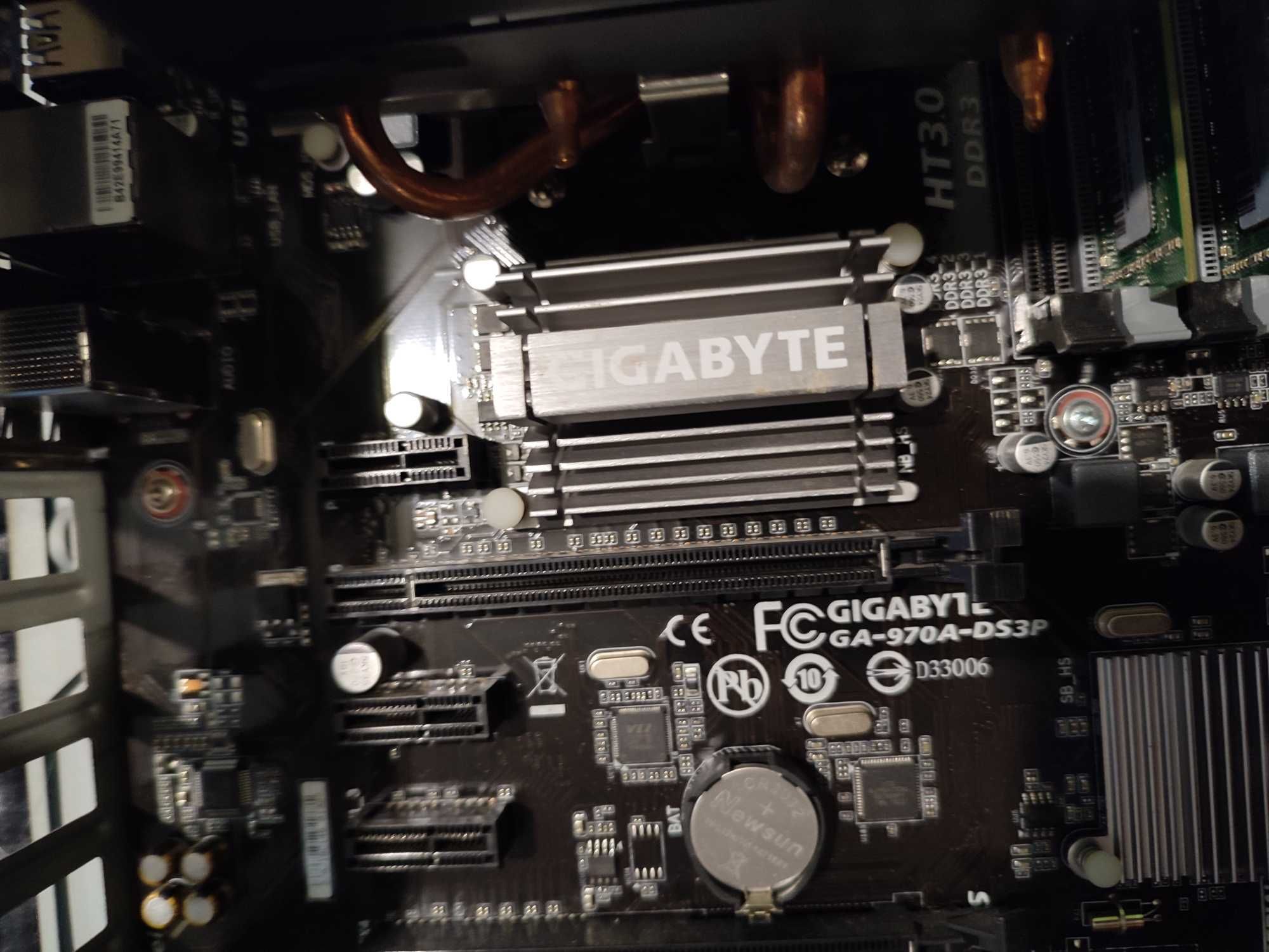 Продам системний блок без відеокарти. Проц FX8350, Gigabyte 970A-DS3P.