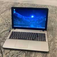 Laptop Asus X541U  15,6 " Intel Core i7 2,7 GHz,  8 GB RAM / 250 GB