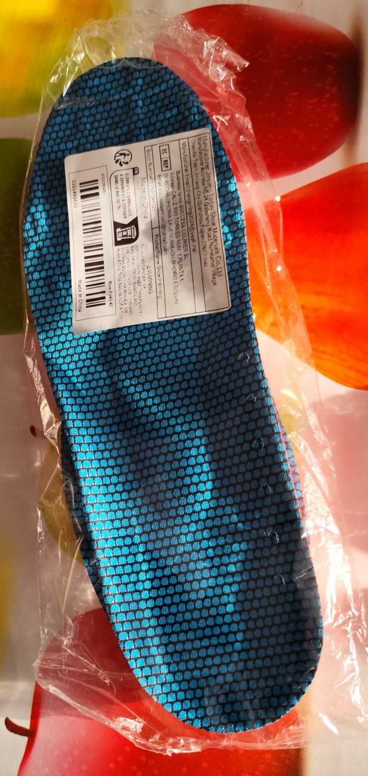 Palmilhas para calçados esportivos e de caminhada no trabalho