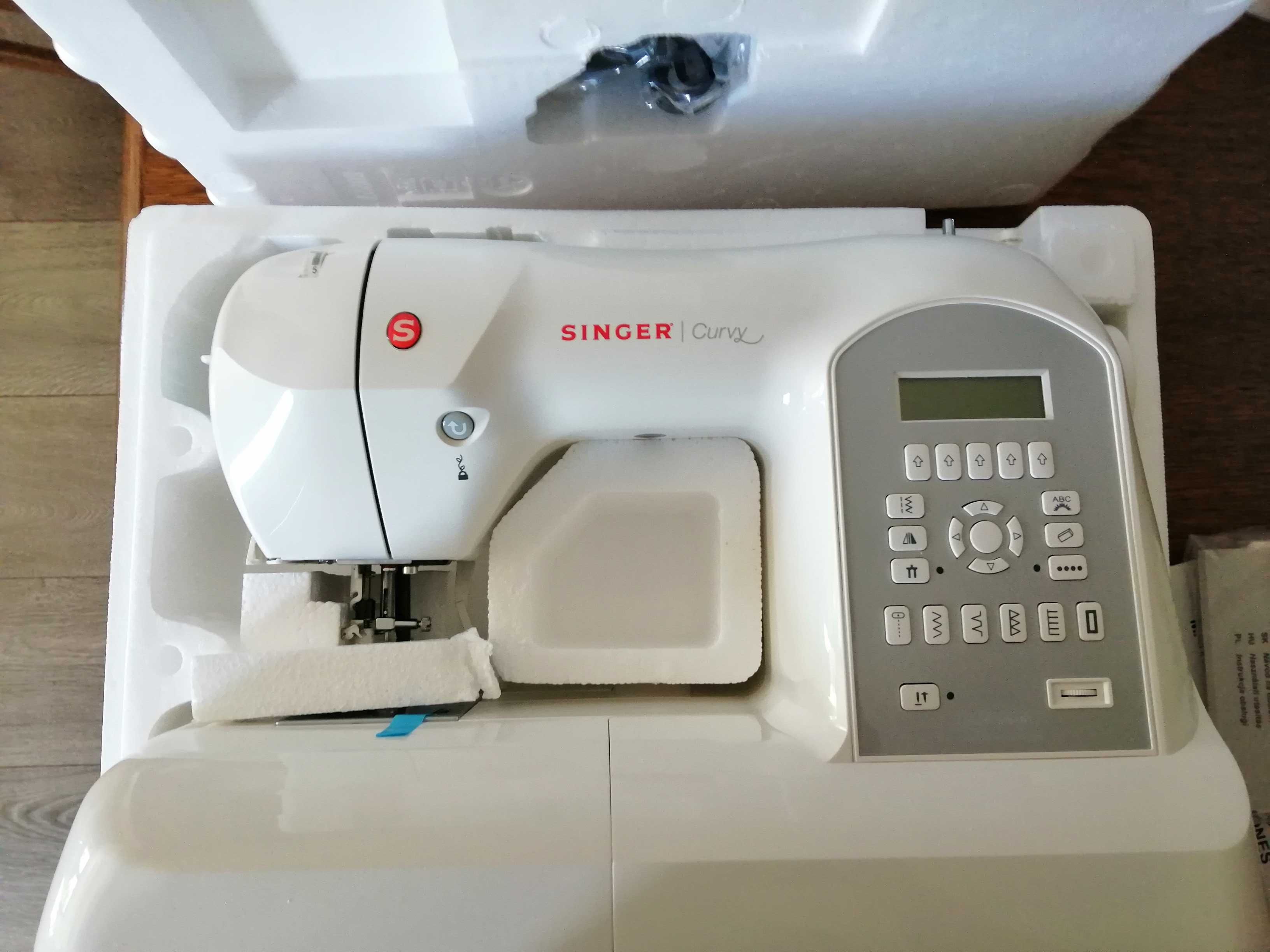 Maszyna do szycia SINGER Curvy 8770 Swift SMART