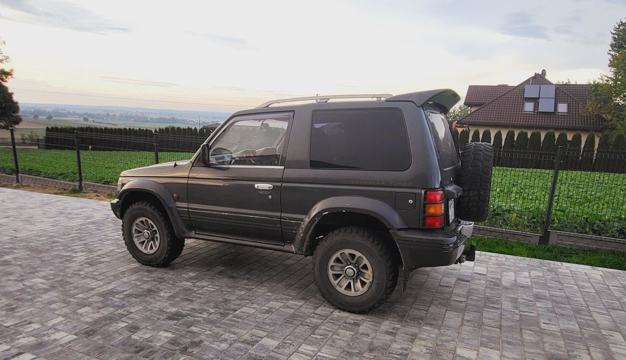 Sprzedam Pajero 2 2.5 td 93 rok 256 tys przebiegu