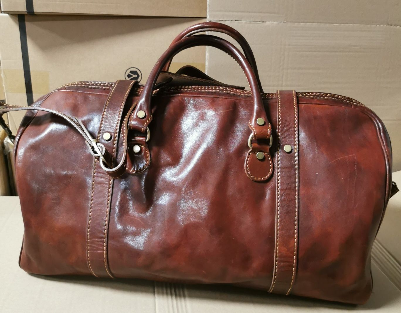 Skórzana Torba sportowa Podróżna Włoska Brązowa Zasówana na ramię 54cm