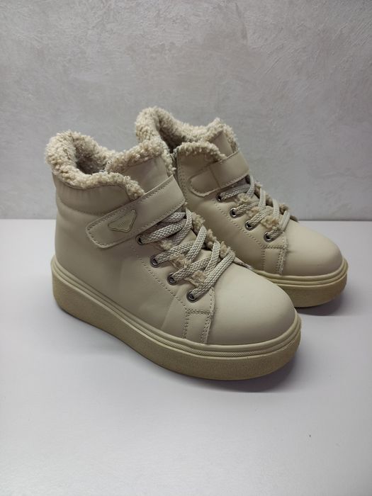 Зимові черевики чоботи для дівчинки