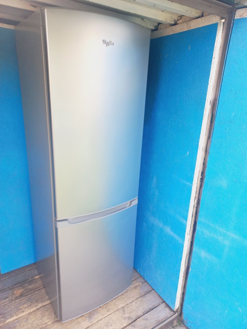 Lodówka Whirlpool Srebrna No Frost Zadbana 100% Sprawna Transp