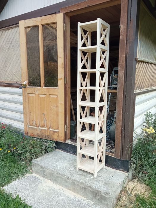 Стелаж дерев'яний