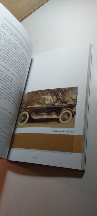 Com o Mundo nos Punhos, Biografia de José Santa Camarão