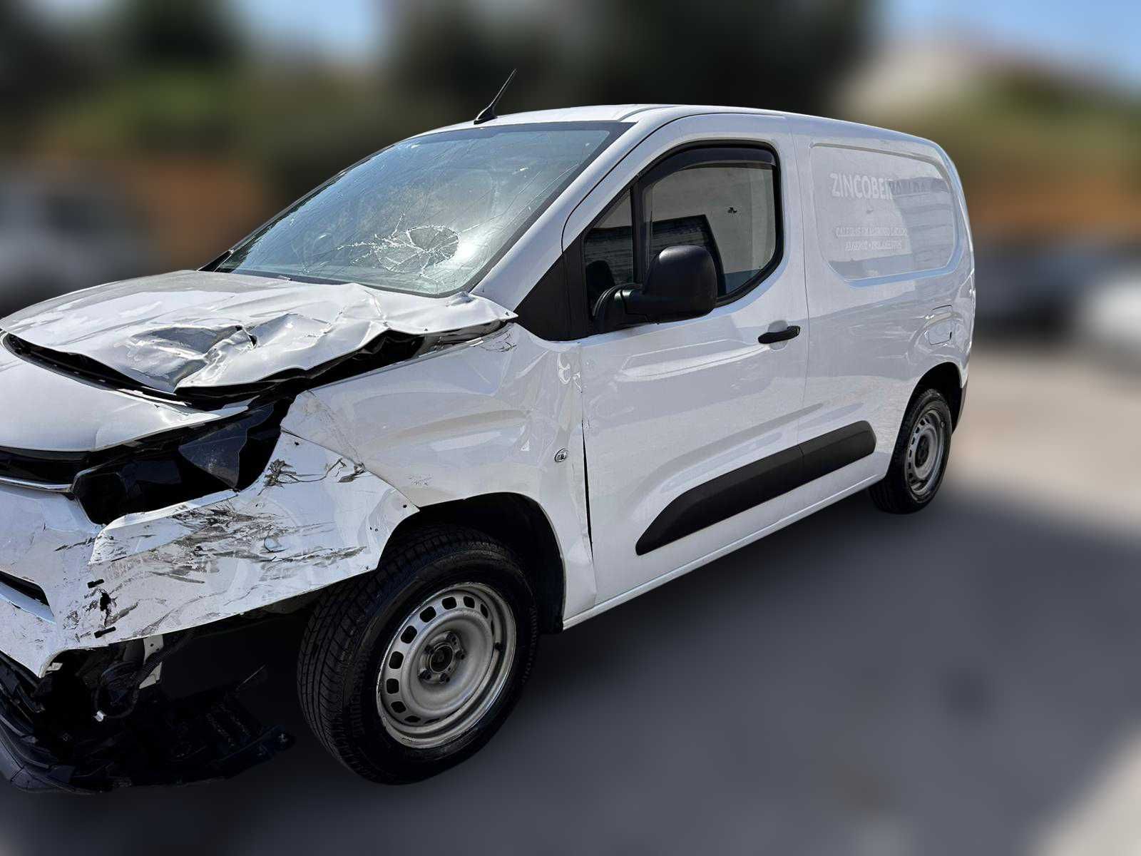 Toyota Proace City Van 1.5 D-4D 3 Lug de 2020 com IVA dedutível