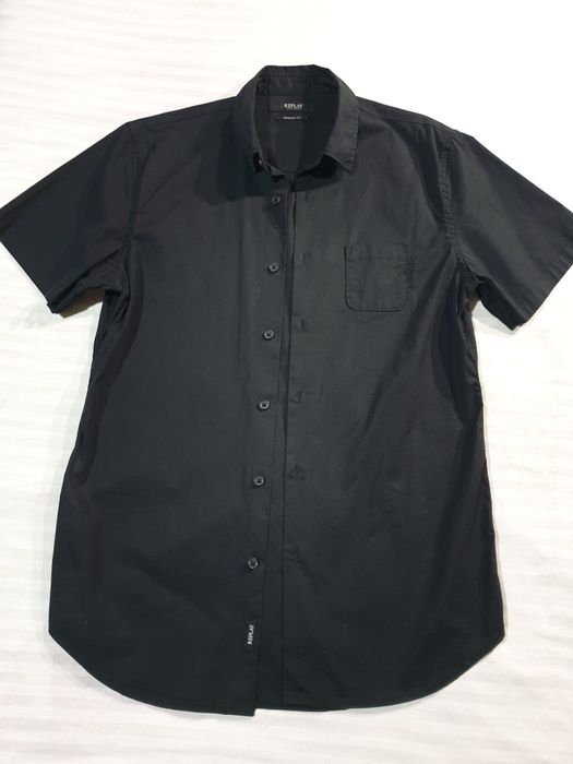 Продам чоловічу сорочку ,розмір М