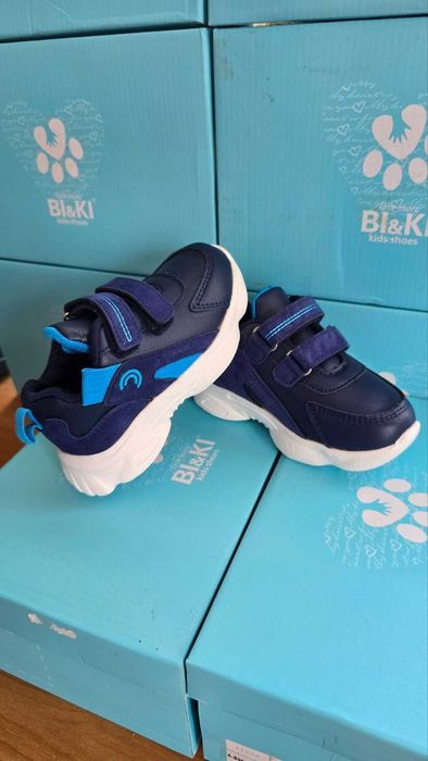 Дитяче взуття(детская обувь) кроссовки