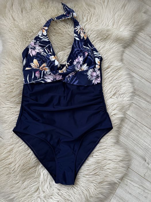 Strój kąpielowy w całości damski r.40