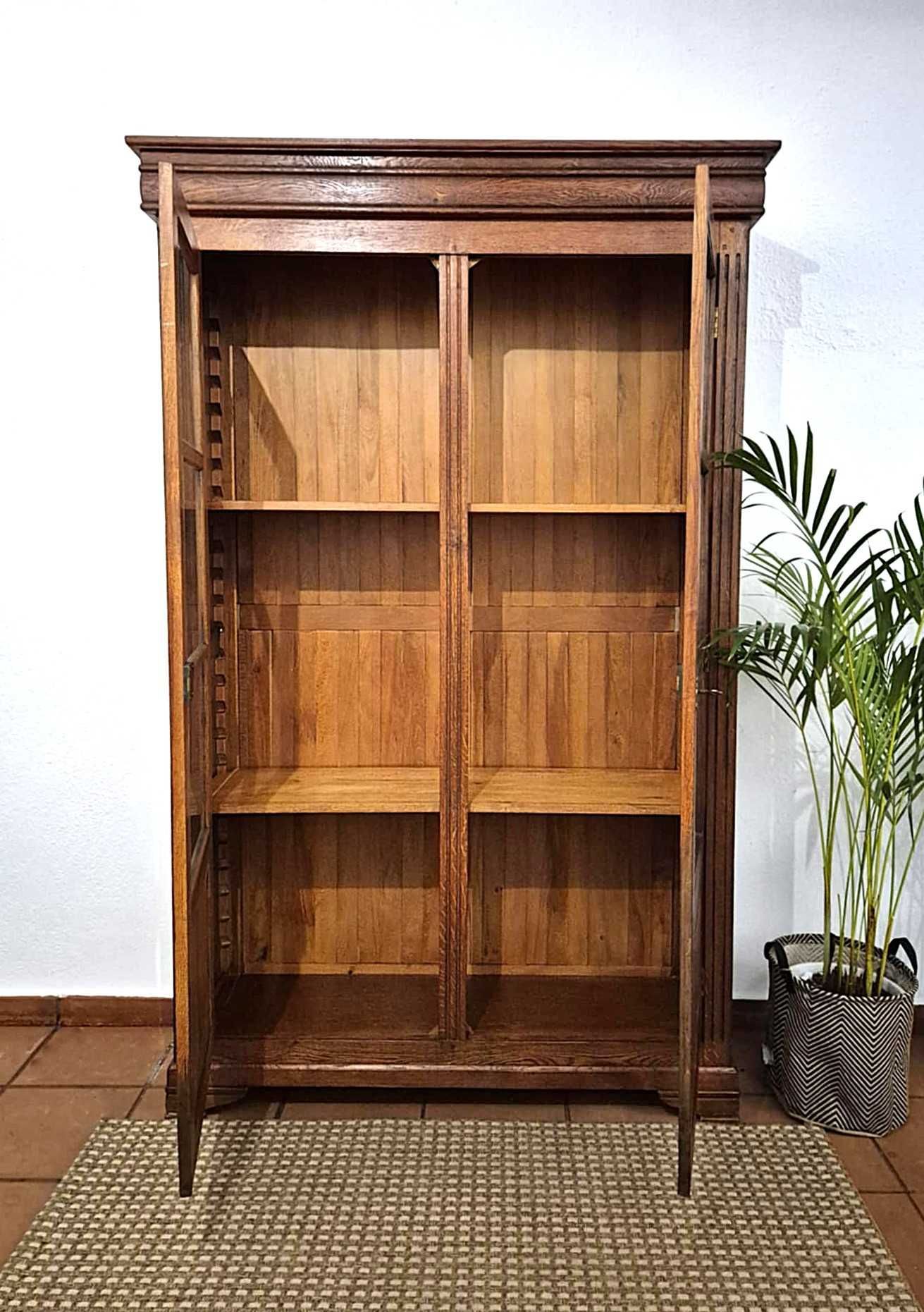 Armario / Louceiro / Vitrine / Rustico / Madeira Maciça / Aparador