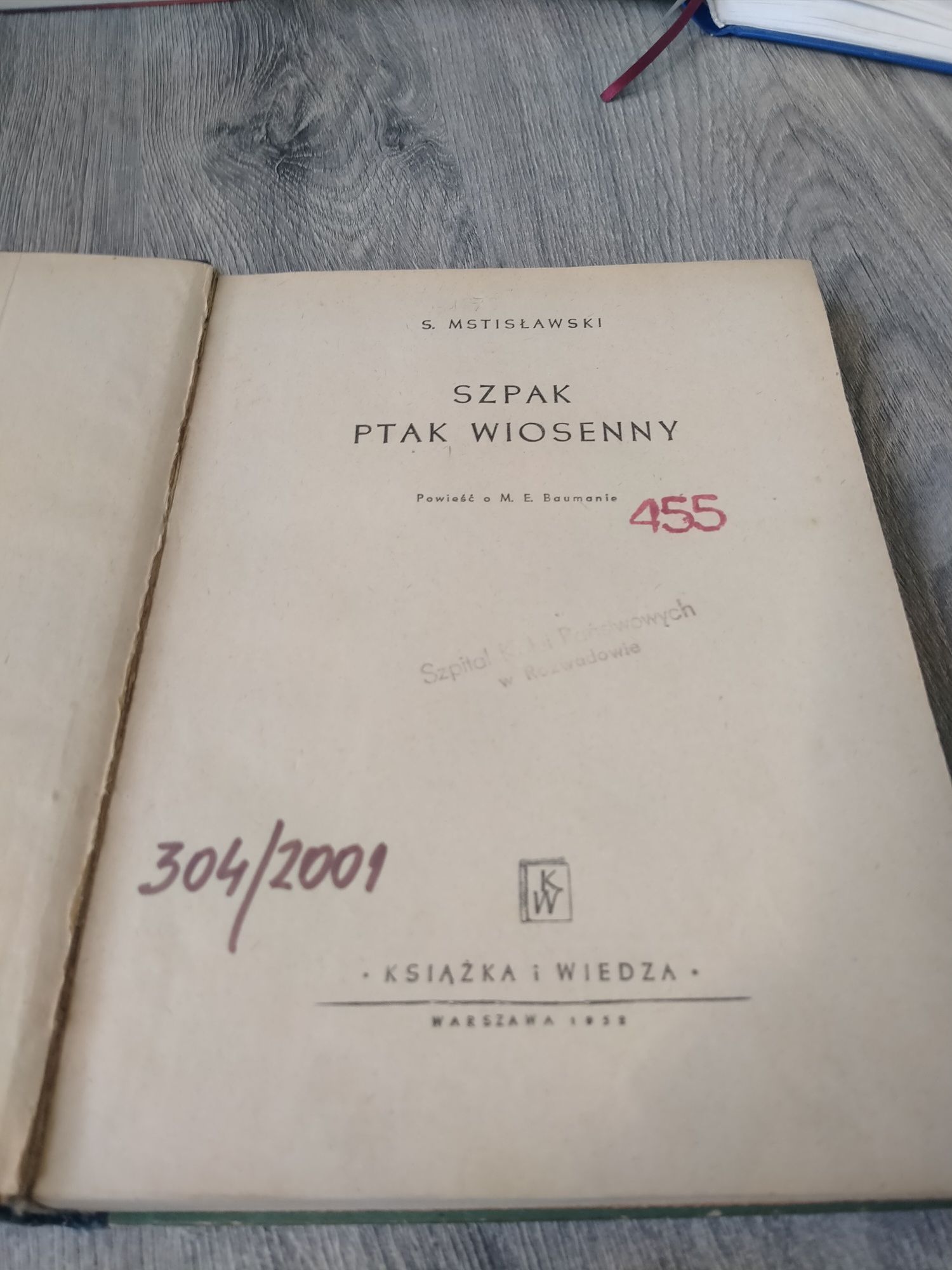 Szpak ptak wiosenny Mstisławski (008)