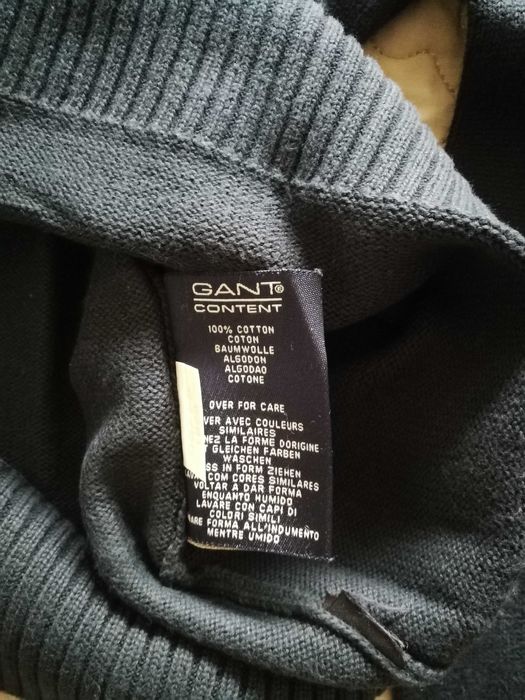 Camisola azul marinho Gant.