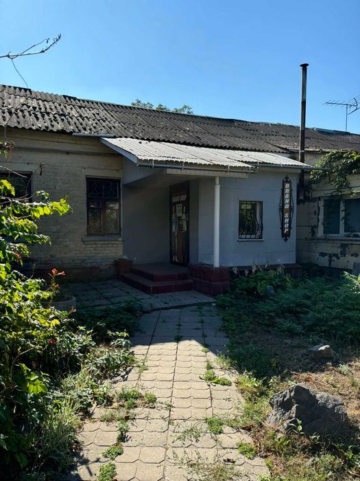 ТЕРМІНОВО продам нежитлове приміщення