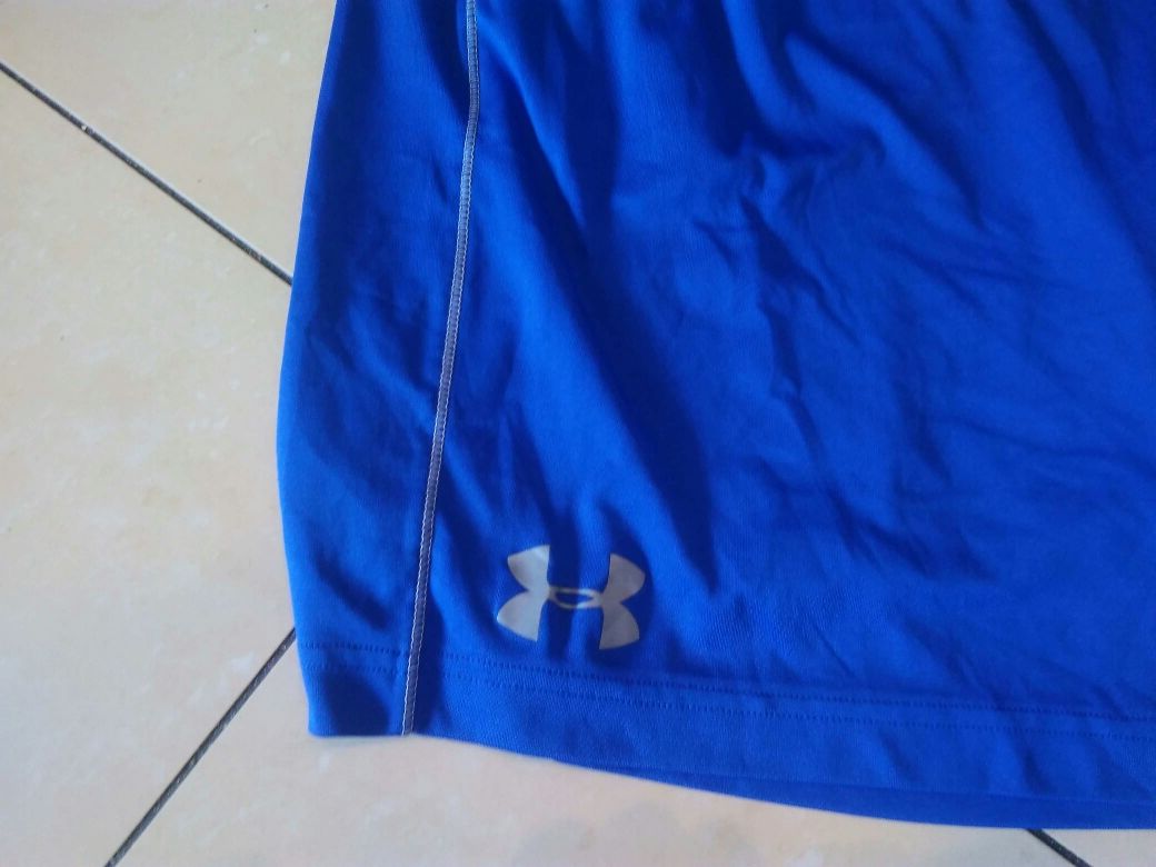 Under Armour Loose spodenki z USA