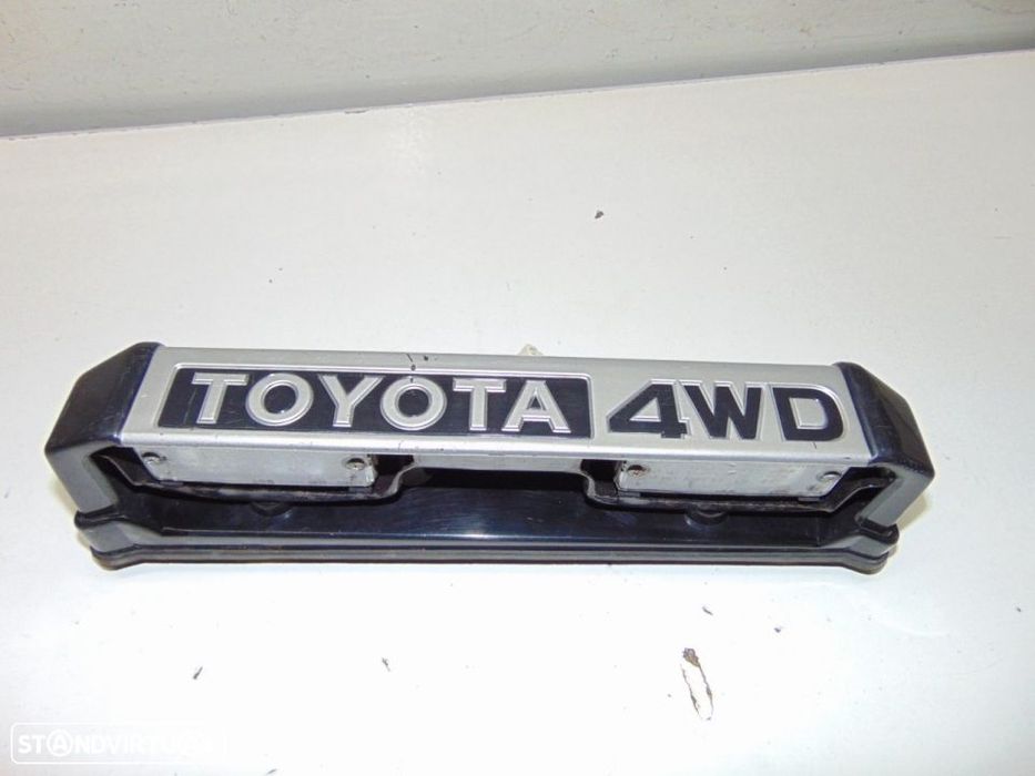 Toyota Jipe farolins da matrícula