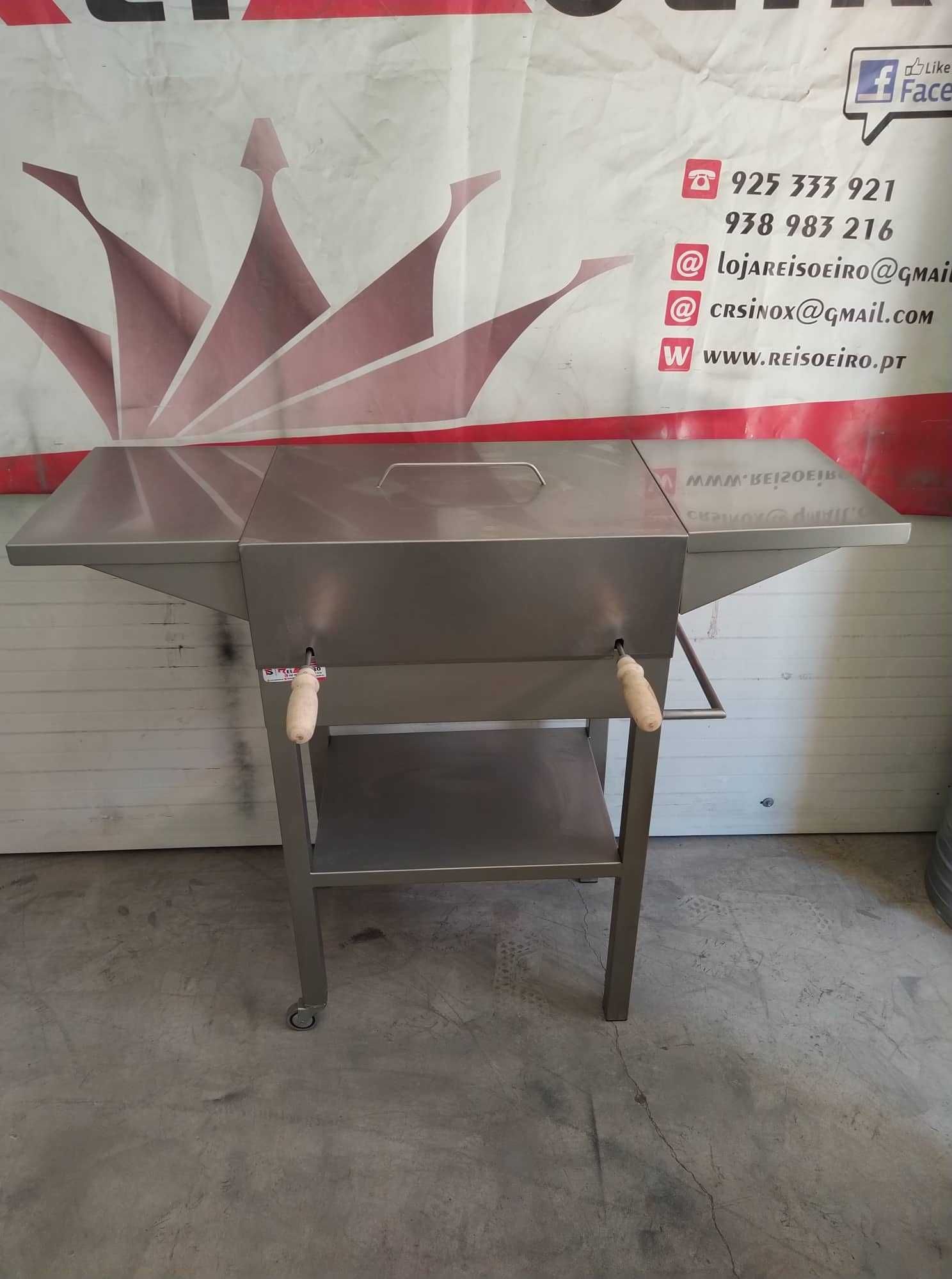 GRELHADOR INOX A CARVÃO (600x400X1100mm) - Valor c/ IVA