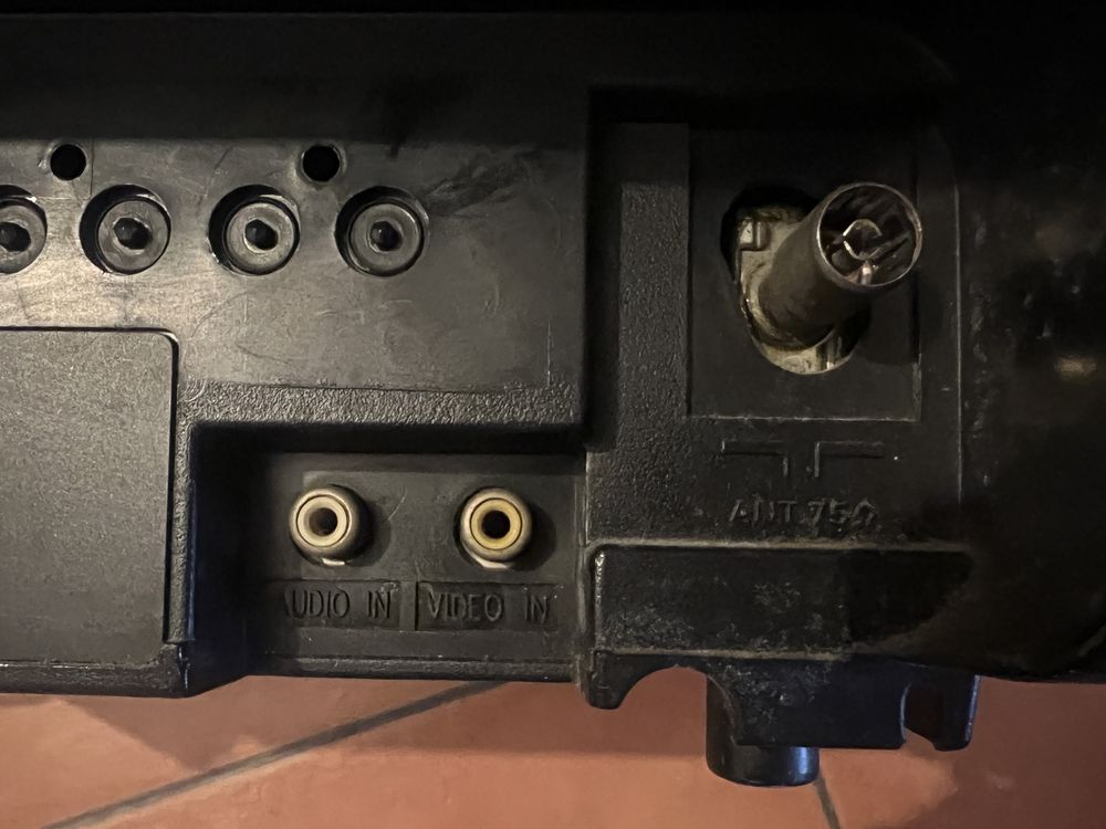 Tv Sanyo CEP3037PG
