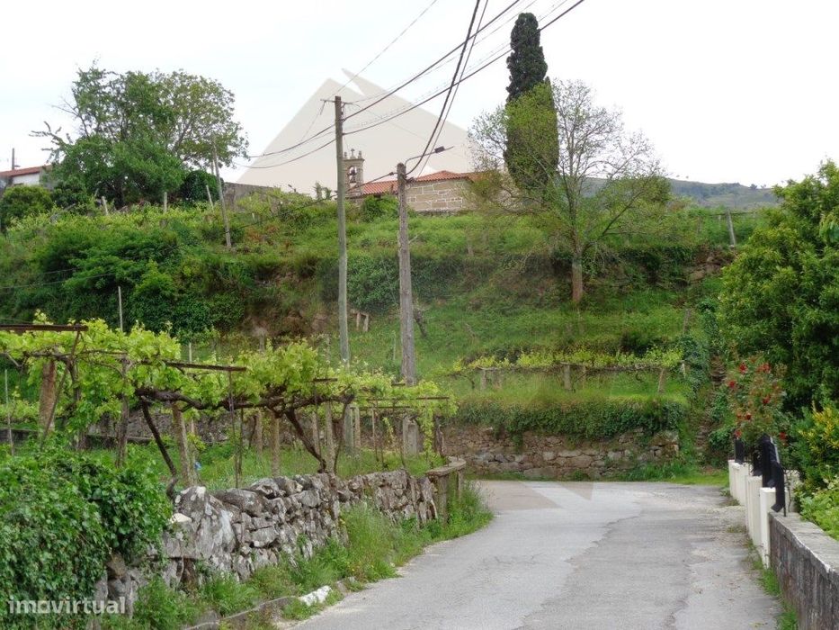 Terreno Urbano - Melgaço