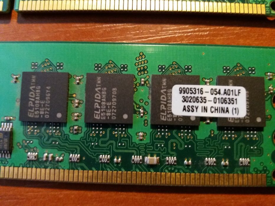 Память Kingston 1 GB DDR2 800 MHz PC2-6400 (работает / не работает)