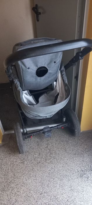 Wózek spacerowy dla dziecka