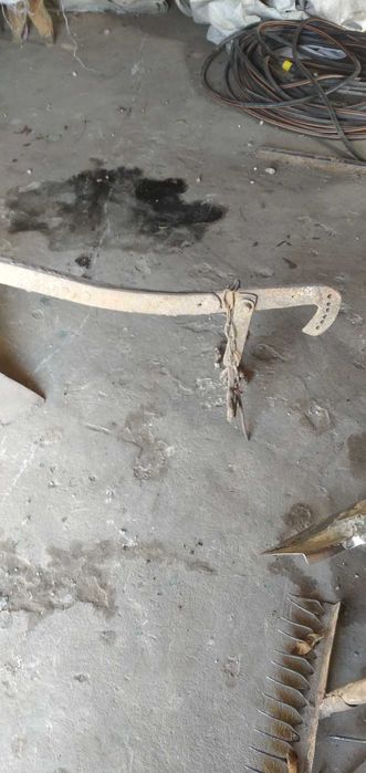 Плужок для конів