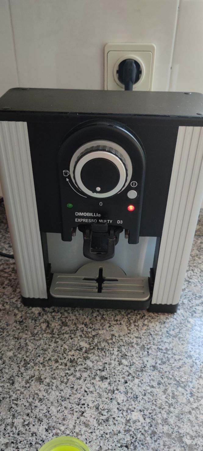 Máquina de café Dimobill