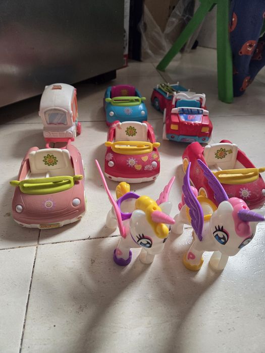 Varios bonecos da piny pon