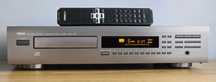 Yamaha CDX-470 Odtwarzacz CD z Pilotem