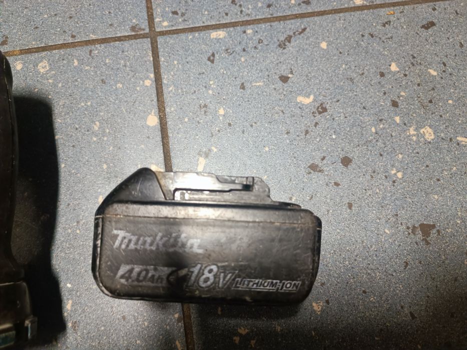 Makita DHR241 młotowiertarka