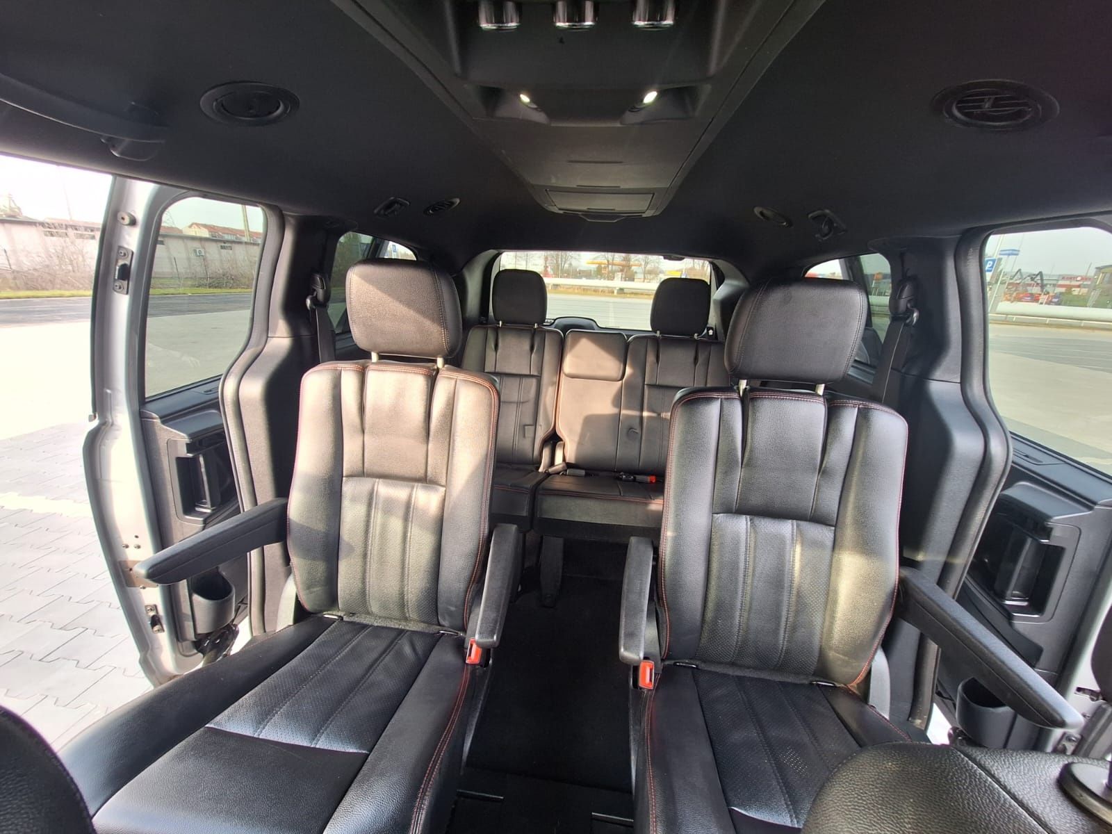 Dodge Grand Caravan 3.6 GT Black Top