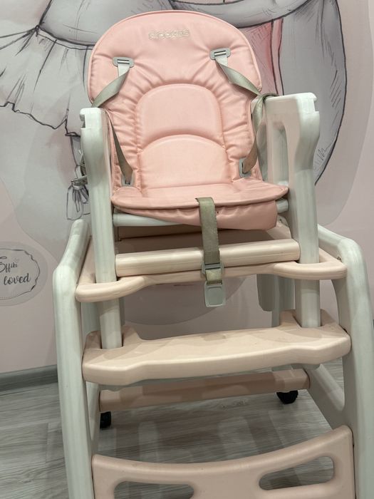 Krzesełko do karmienia i rysowania dla dziecka