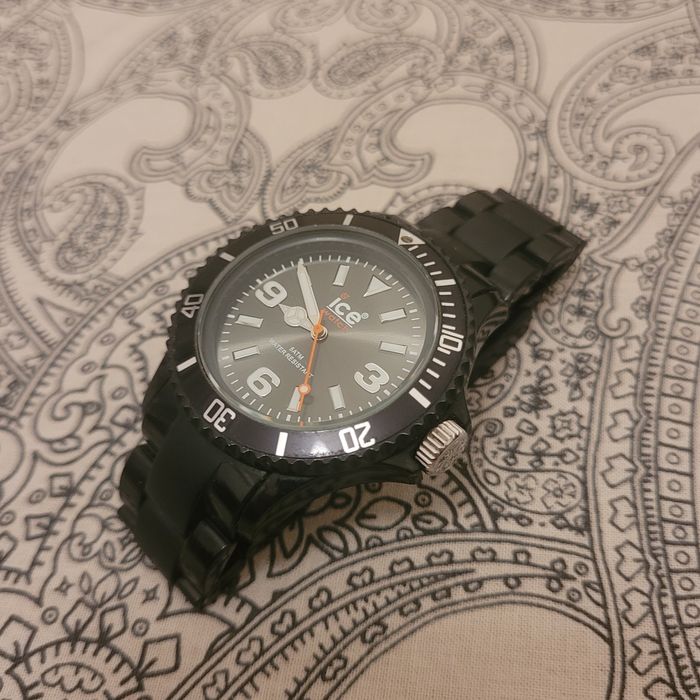 Zegarek Ice Watch czarny, obrotowy bezel