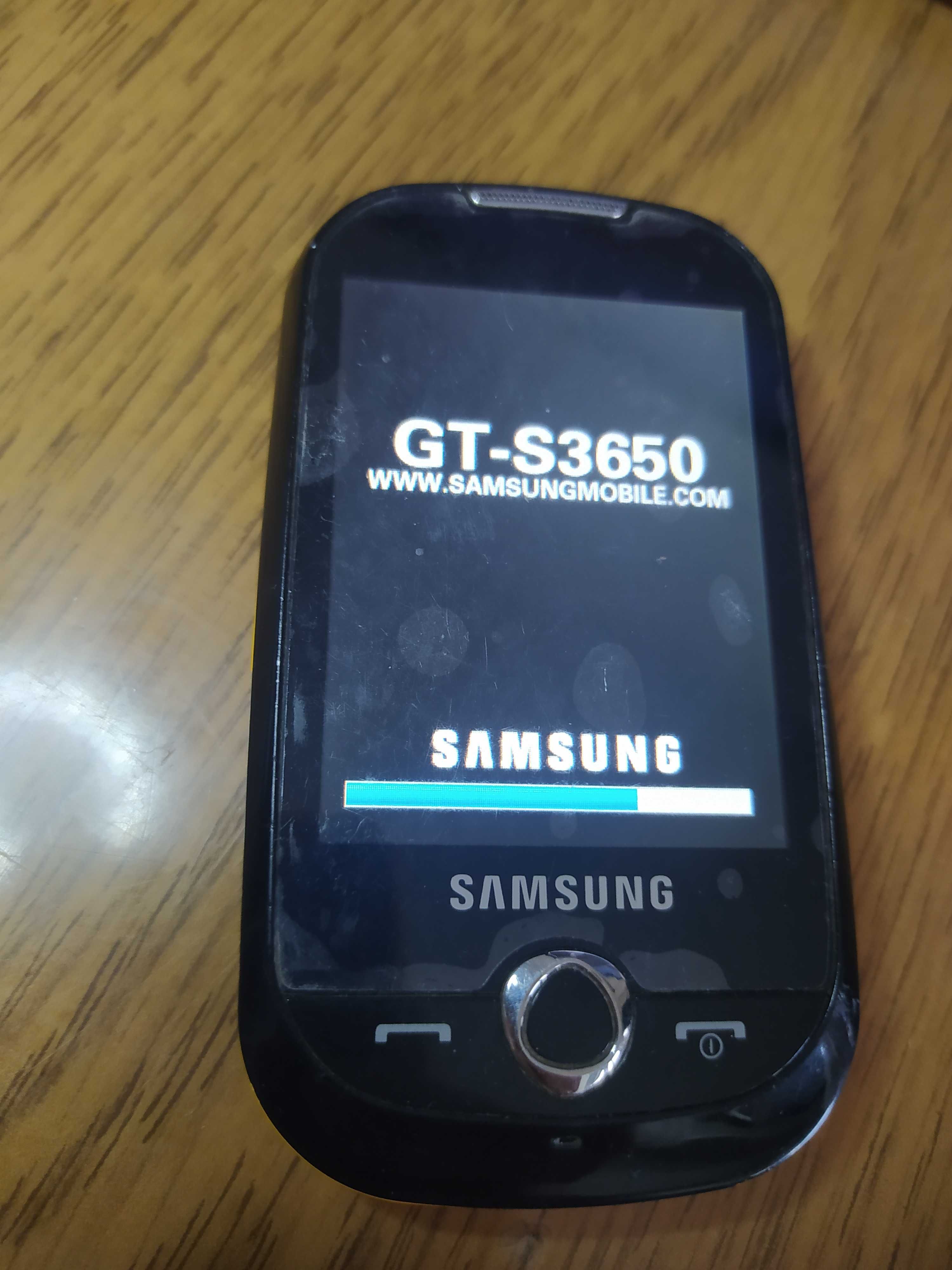 Телефон Samsung Corby GT s3650 Не видит сим карту, без аккумулятора