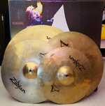 Pratos Zildjian A Custom e Sabian B8X