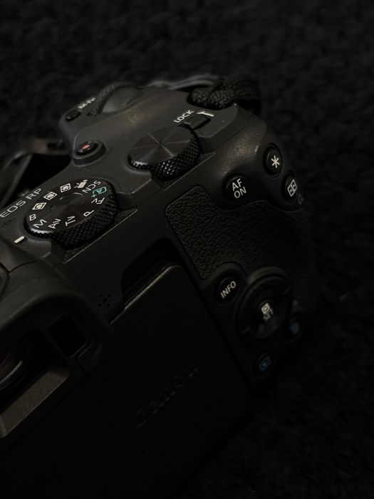 Canon RP + 50mm F1.8 + Extras