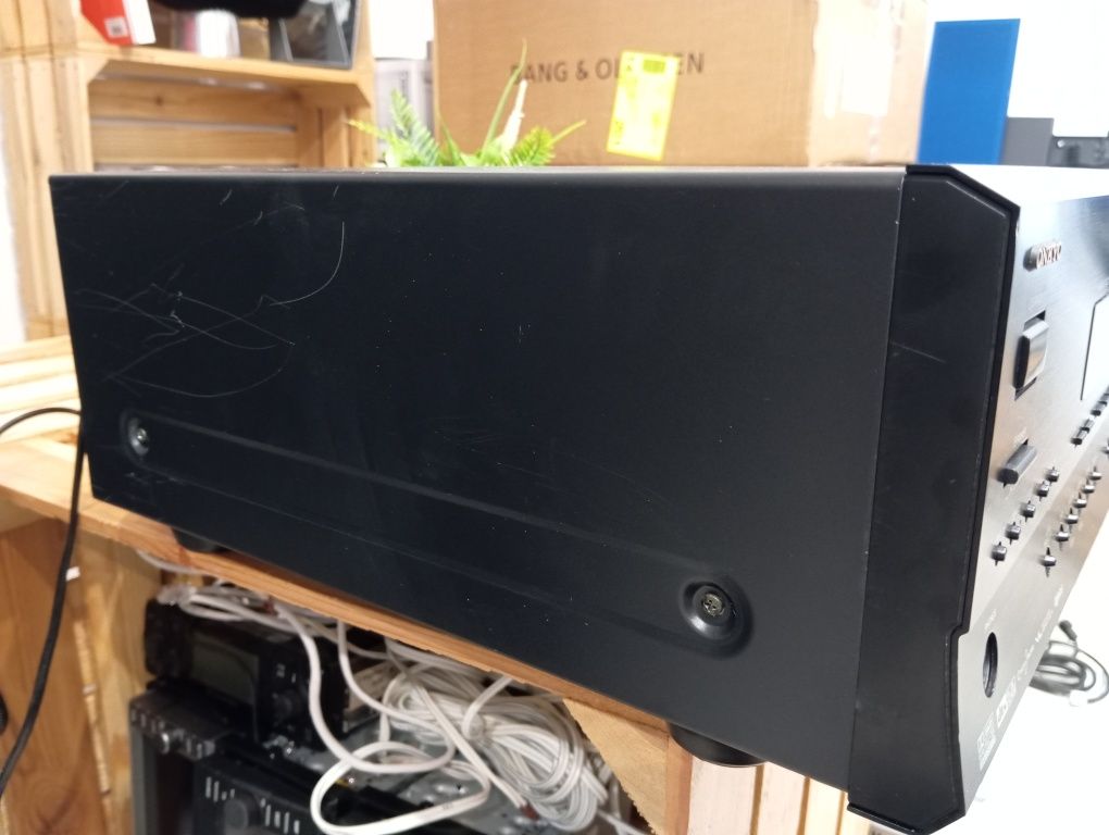 Amplituner Onkyo TX-SR601E