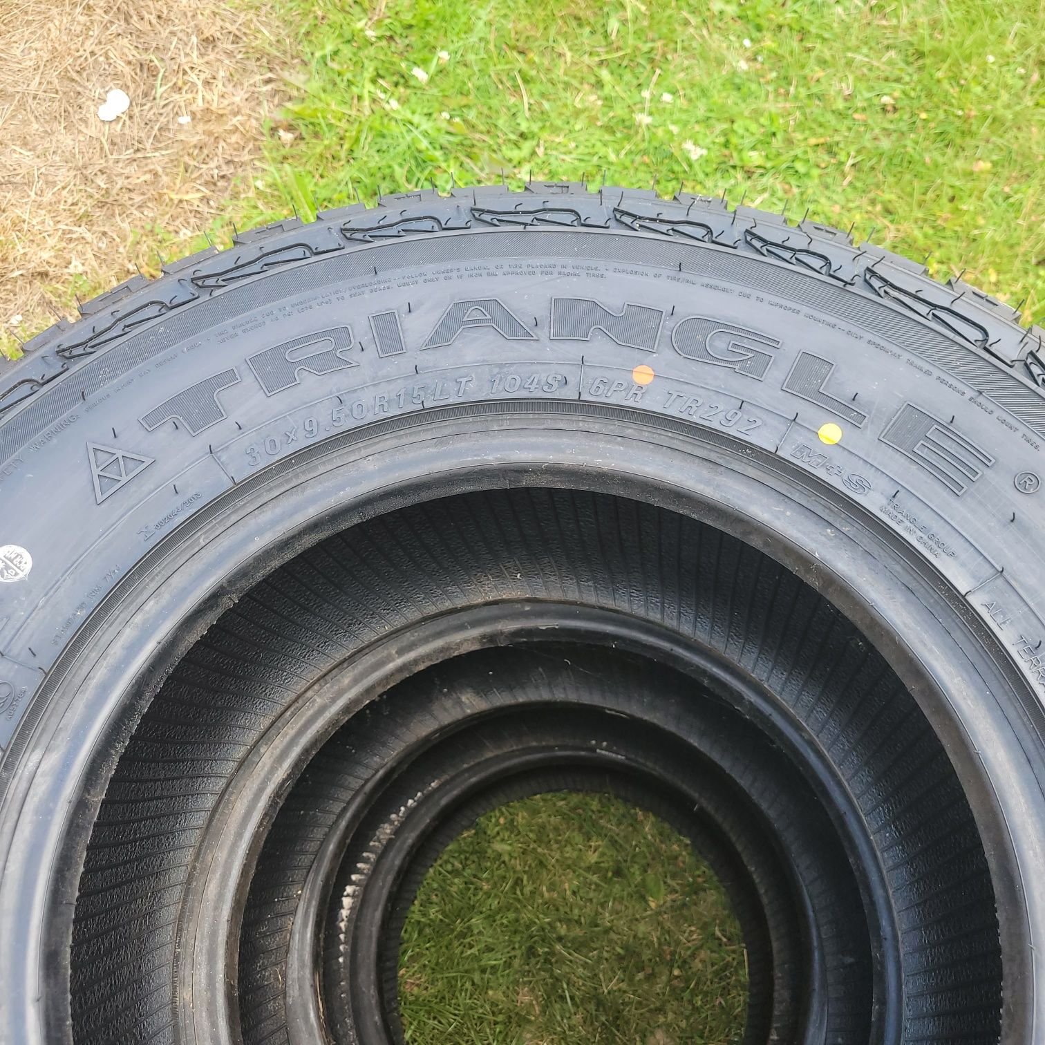 Nowe Opony AT  30x9.5x15,
