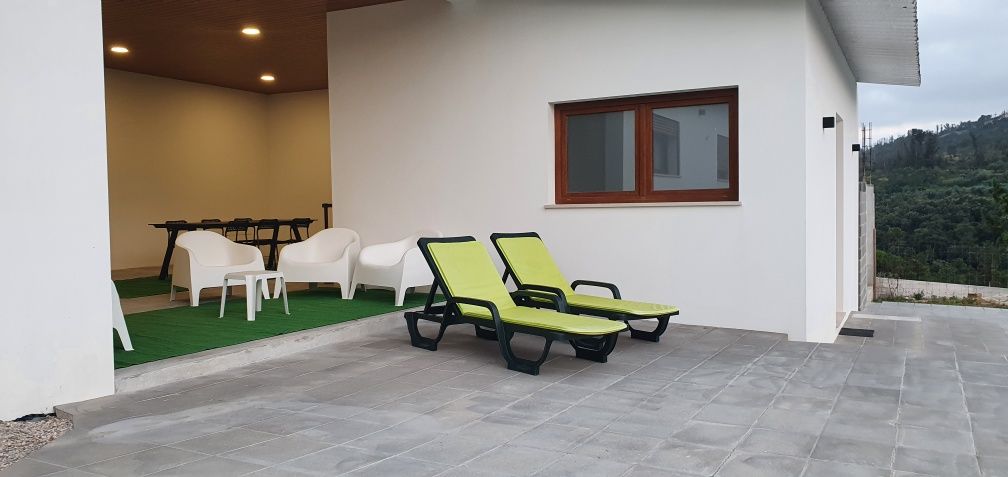 Casa de férias com vista para a Serra do Branco.
