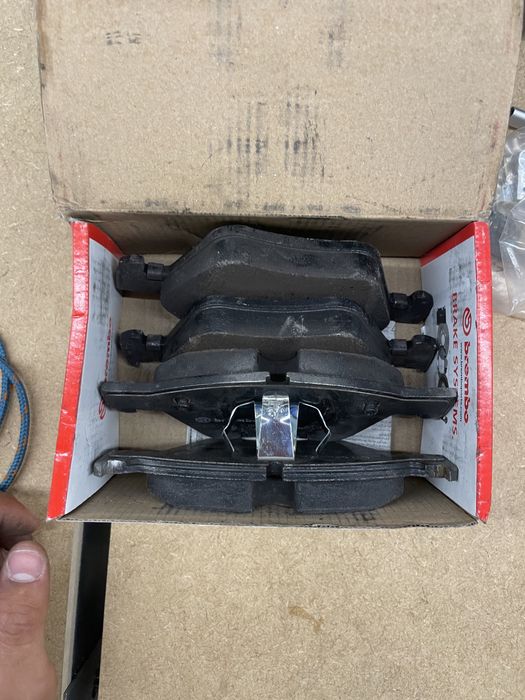 Par de Pastilhas Brembo P 06 055 E90