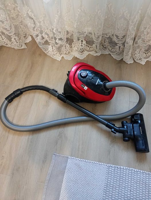 Пилисос Samsung .