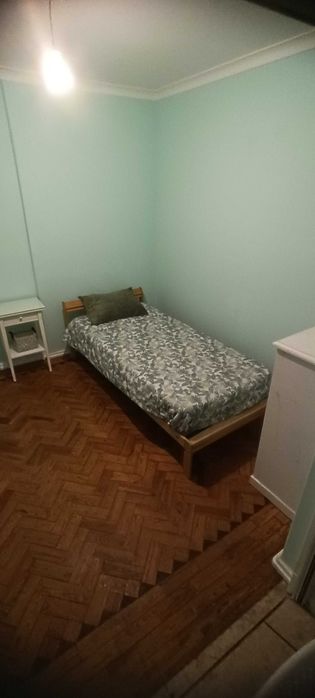 Quartos para estudantes/ profissionais deslocados.