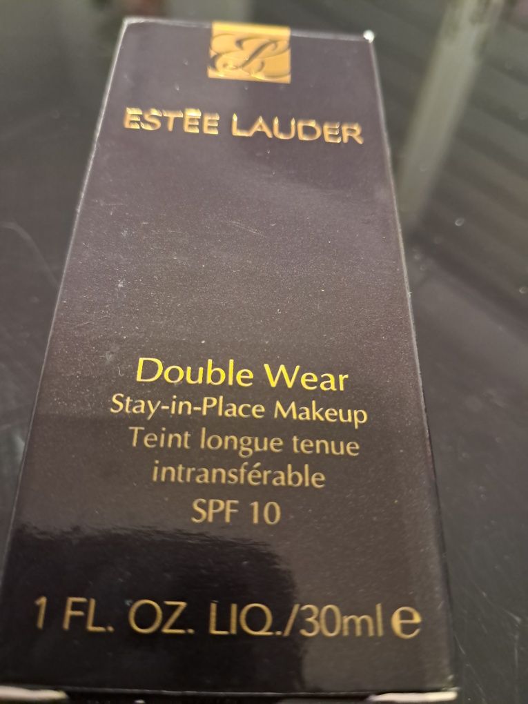 Estee Lauder Double Wear Stay In Place