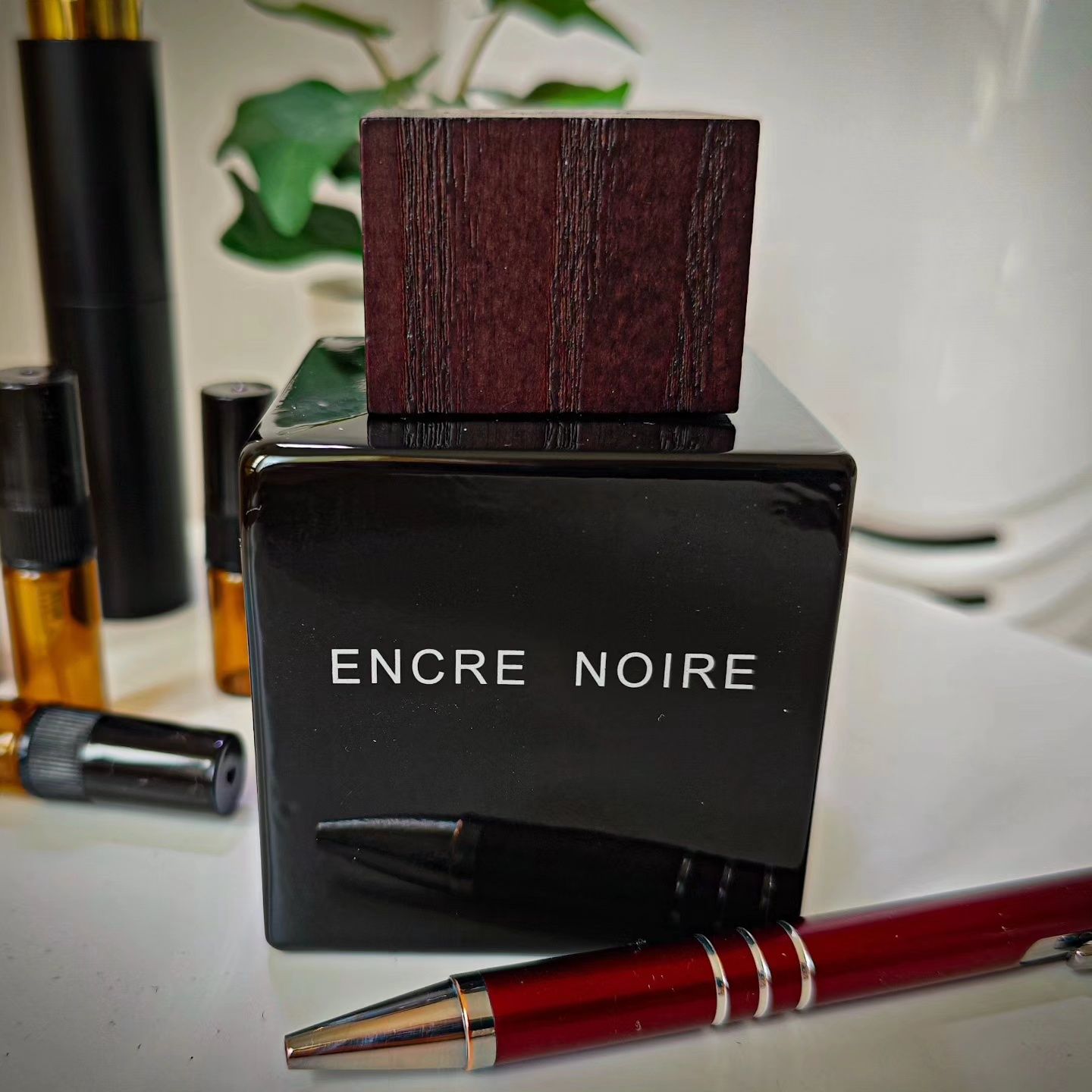 Lalique Encre Noire edt
